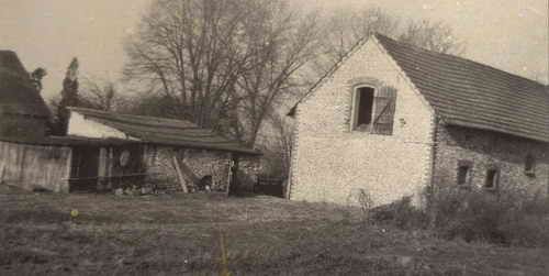 Teren pod budow� szko�y.